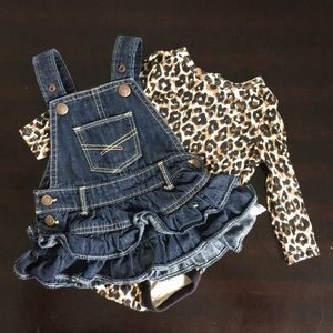 Baby Gap denim skirt overalls!